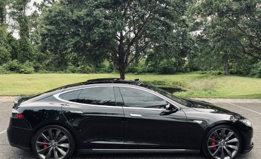 2015 Tesla Model S