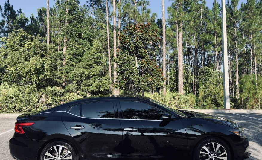 2017 Nissan Maxima