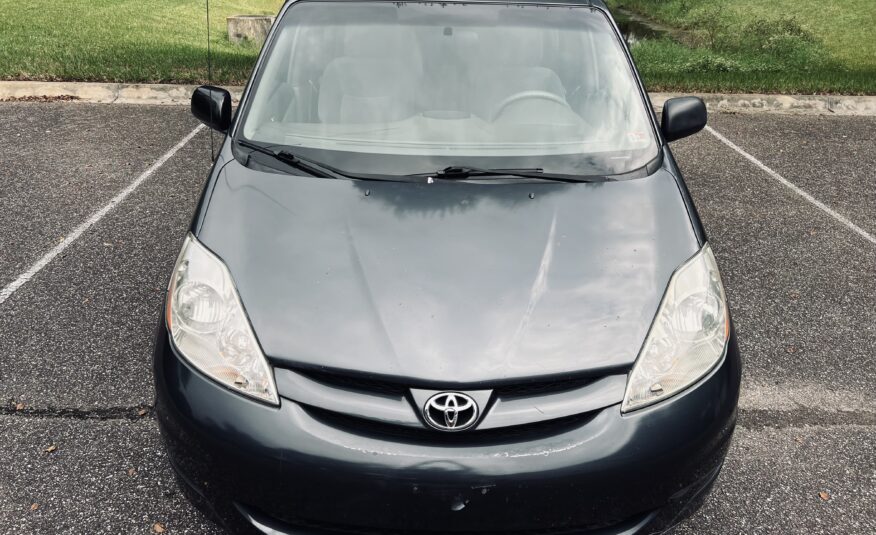 2006 Toyota Sienna