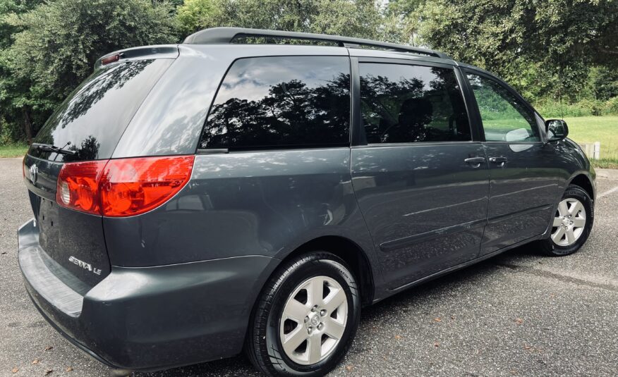 2006 Toyota Sienna