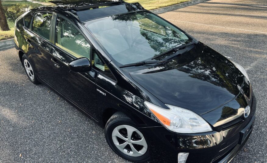 2012 Toyota Prius 3