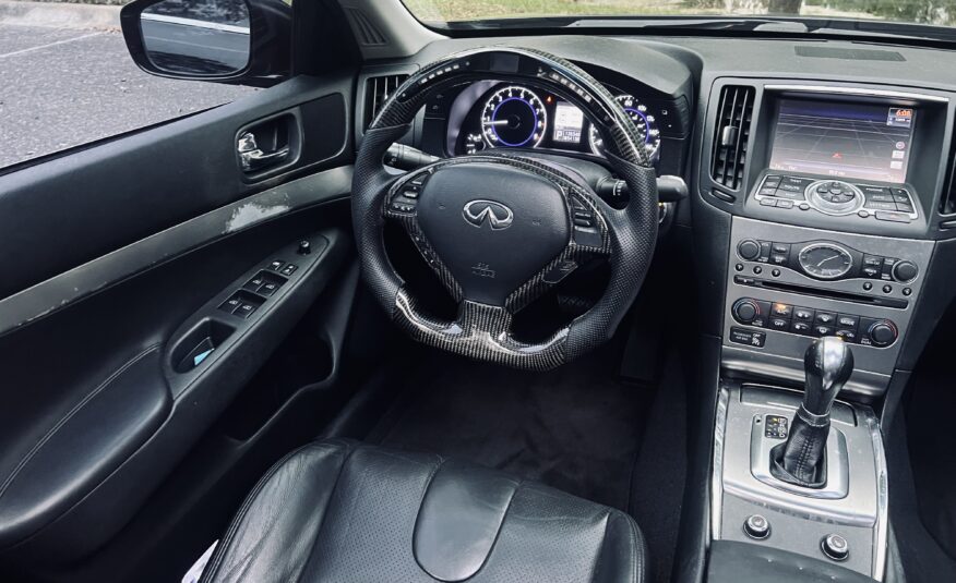 2015 Infiniti Q40