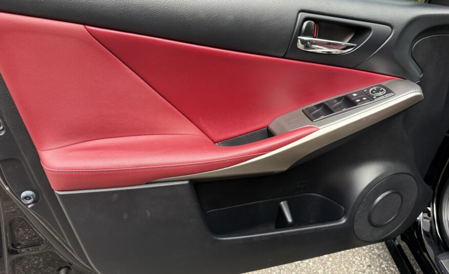 2016 Lexus IS
