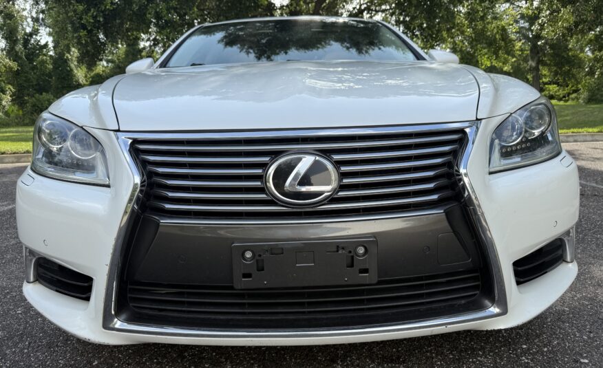 2013 Lexus LS460
