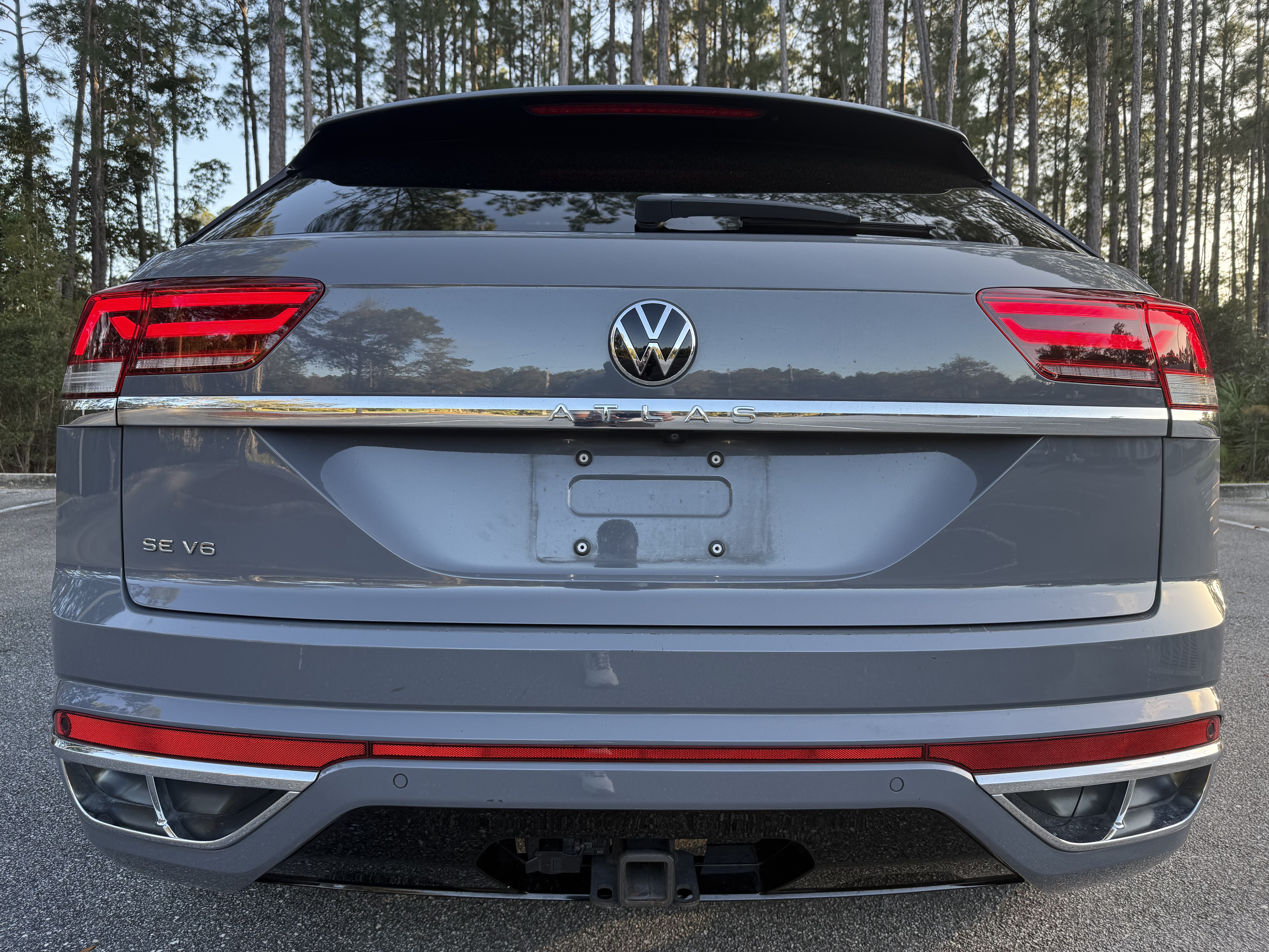 2020 Volkswagen Atlas Cross Sport SE w/Tech R-Line - Photo 6