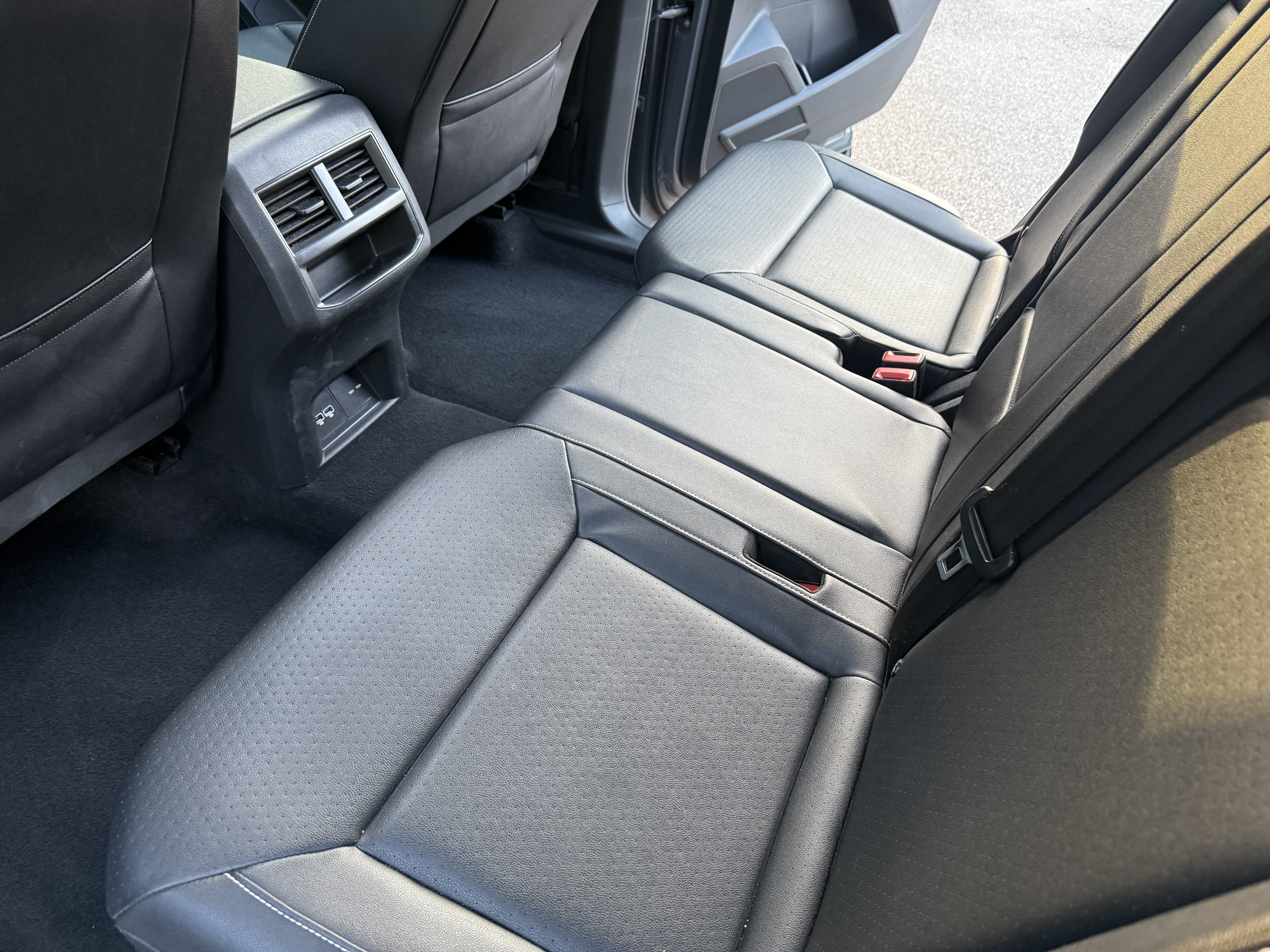 2020 Volkswagen Atlas Cross Sport SE w/Tech R-Line - Photo 22