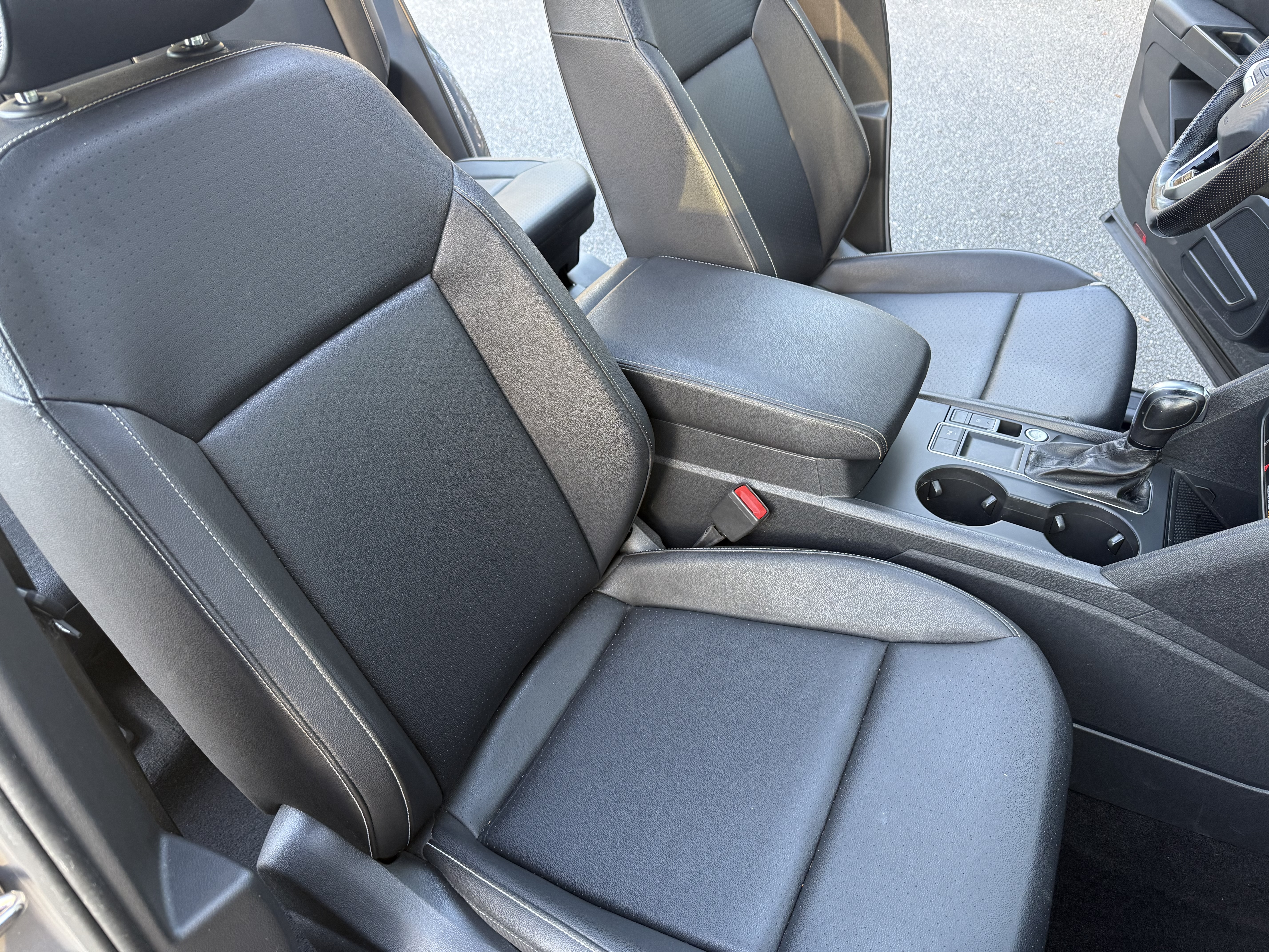 2020 Volkswagen Atlas Cross Sport SE w/Tech R-Line - Photo 25