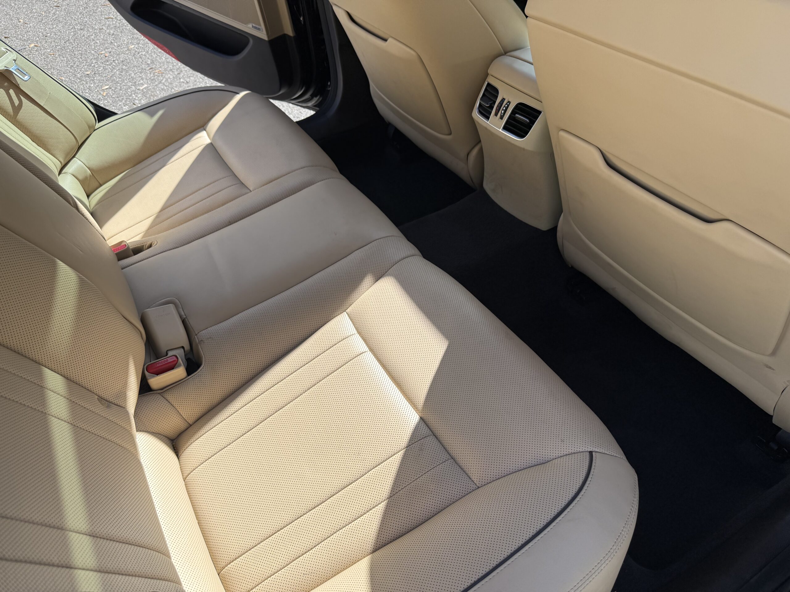 2016 Hyundai Genesis