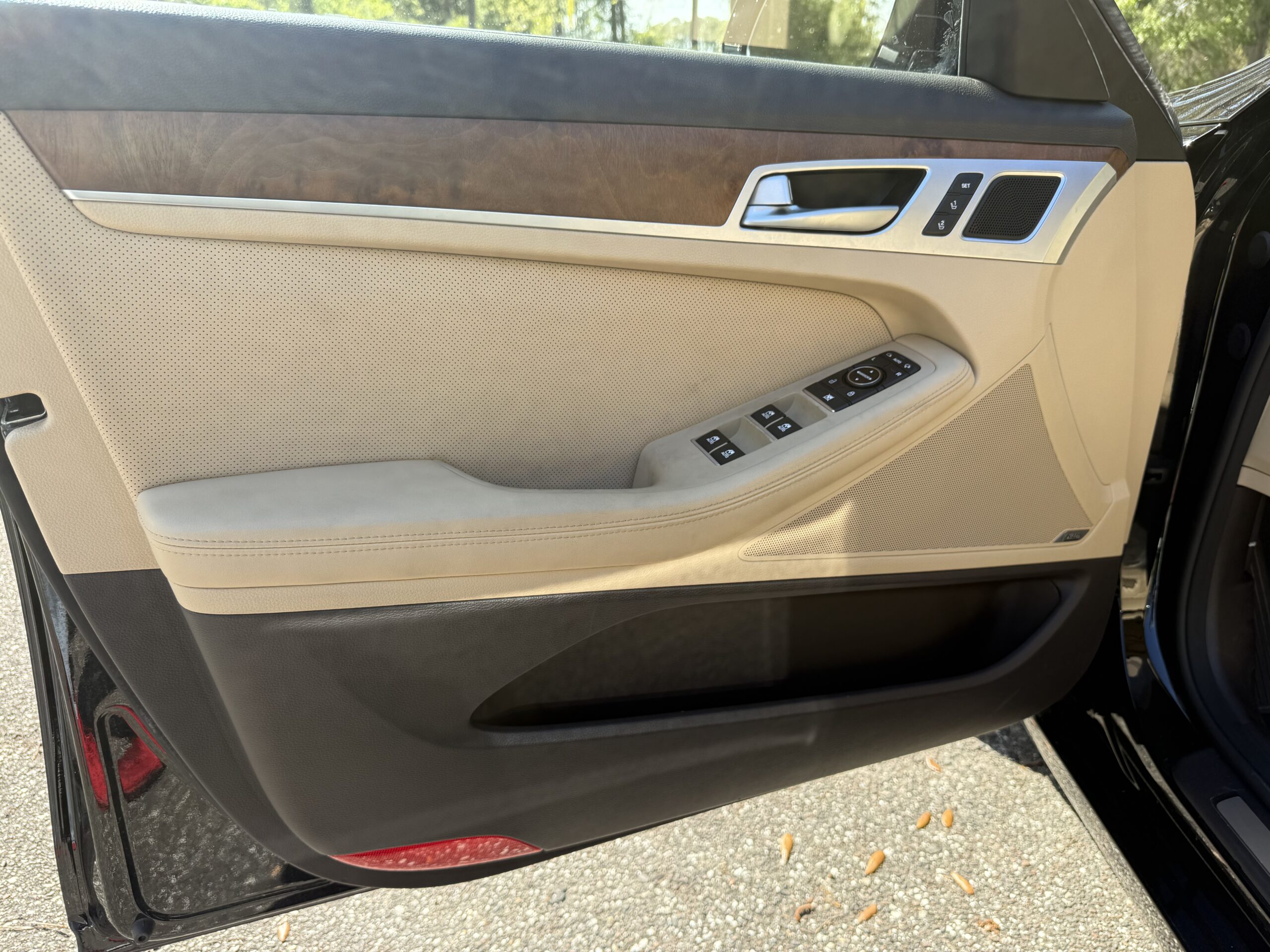 2016 Hyundai Genesis