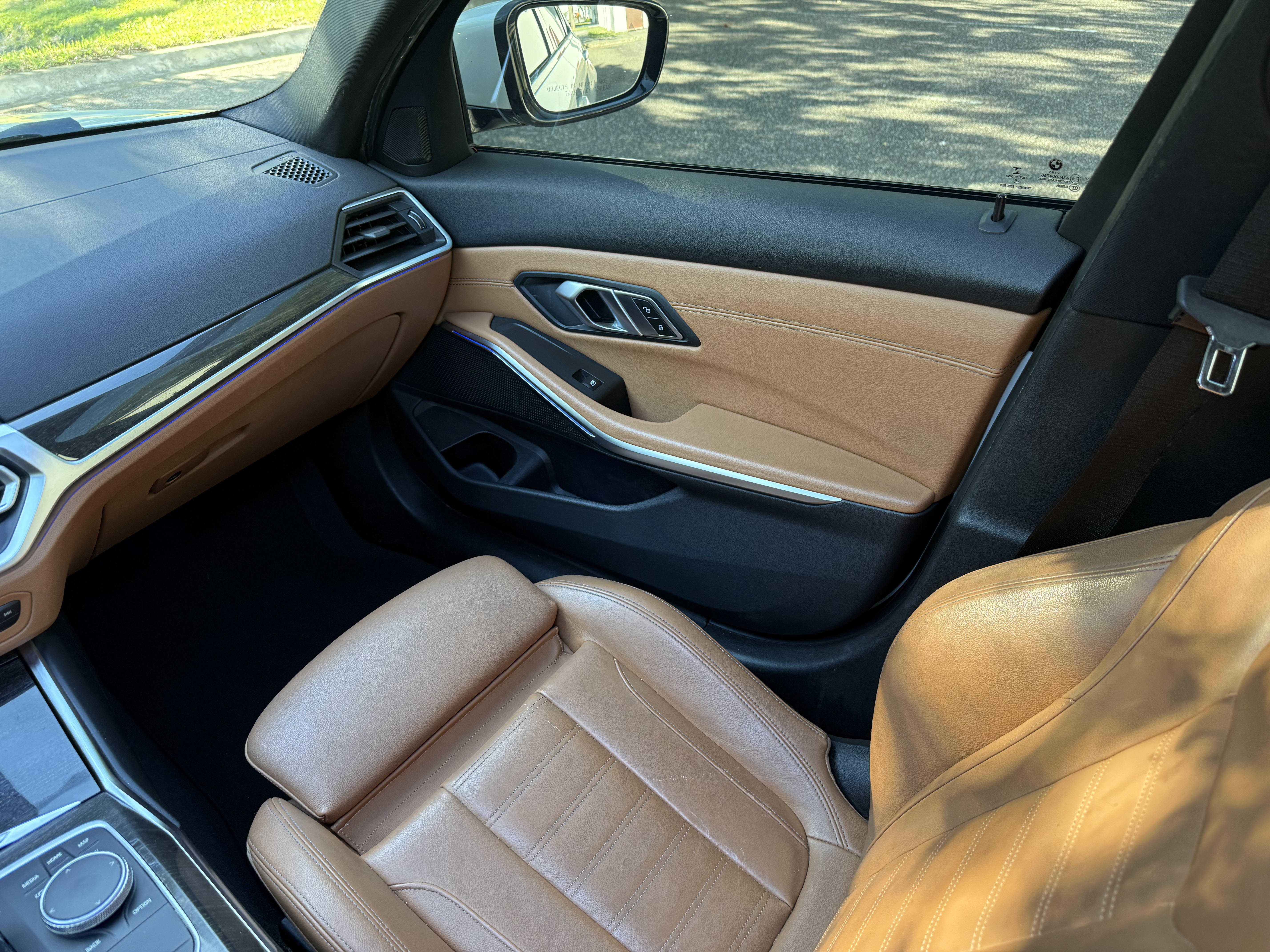 2021 BMW 3 Series 330i - Photo 17
