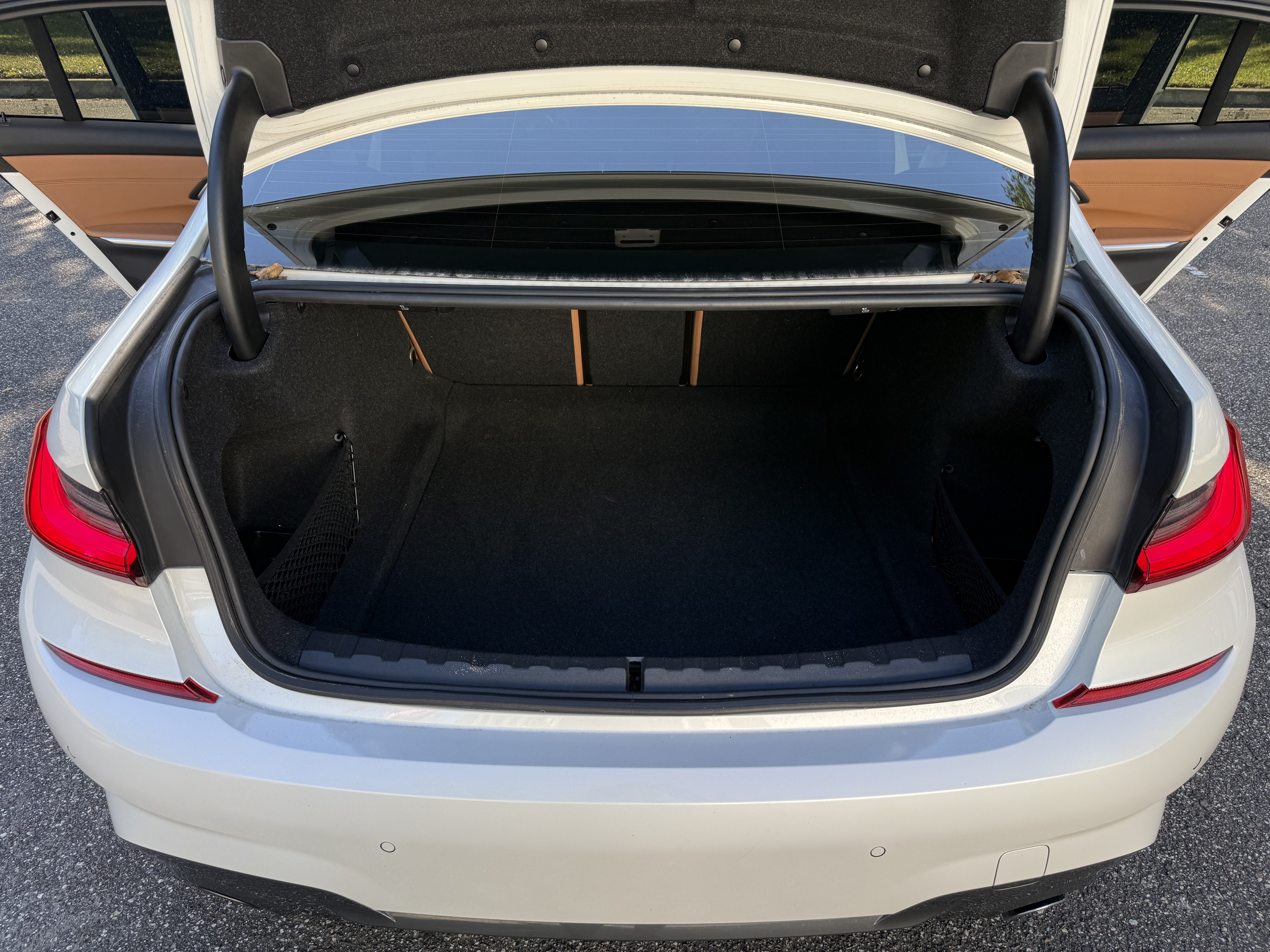 2021 BMW 3 Series 330i - Photo 25
