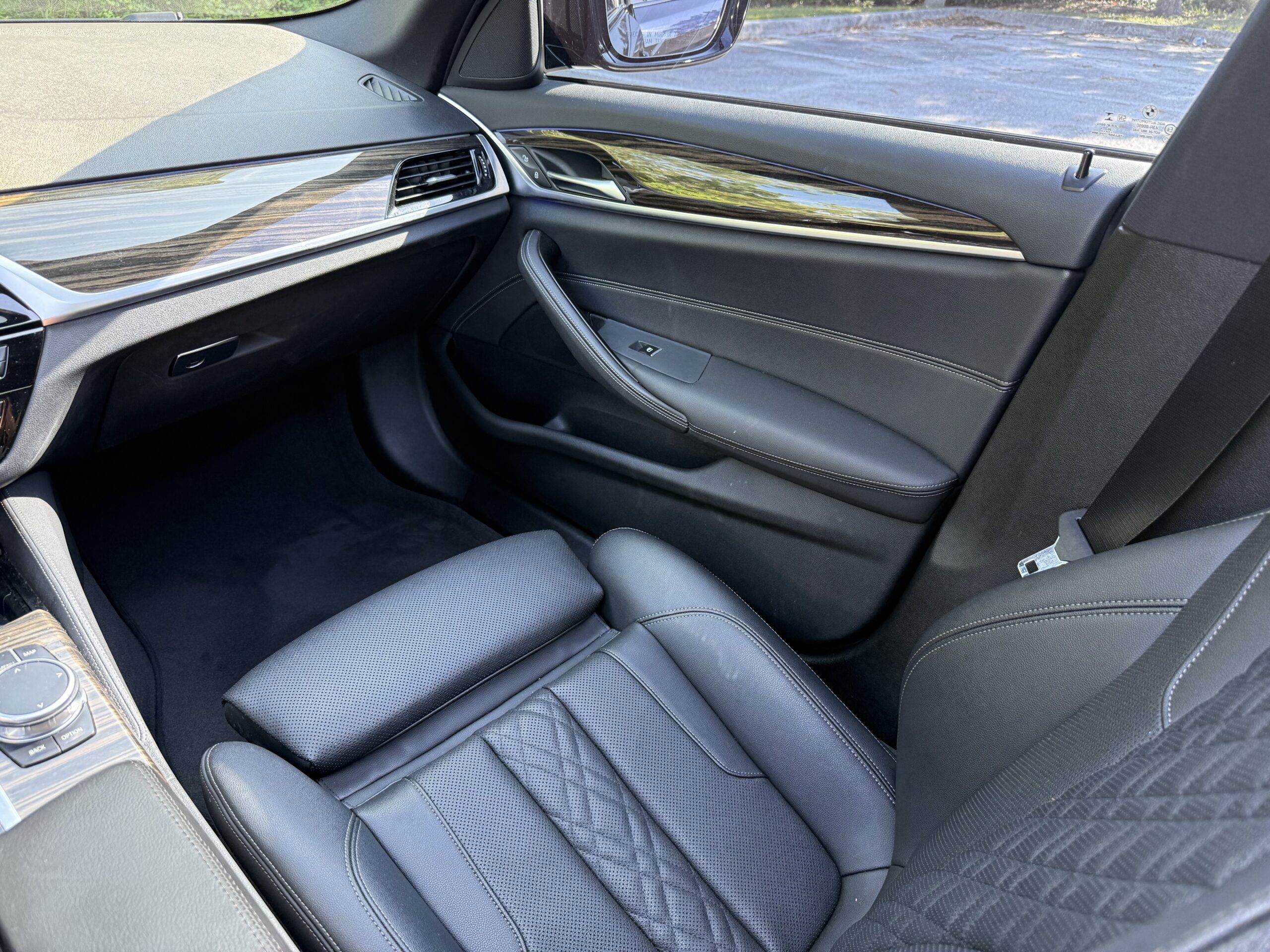 2021 BMW 540i